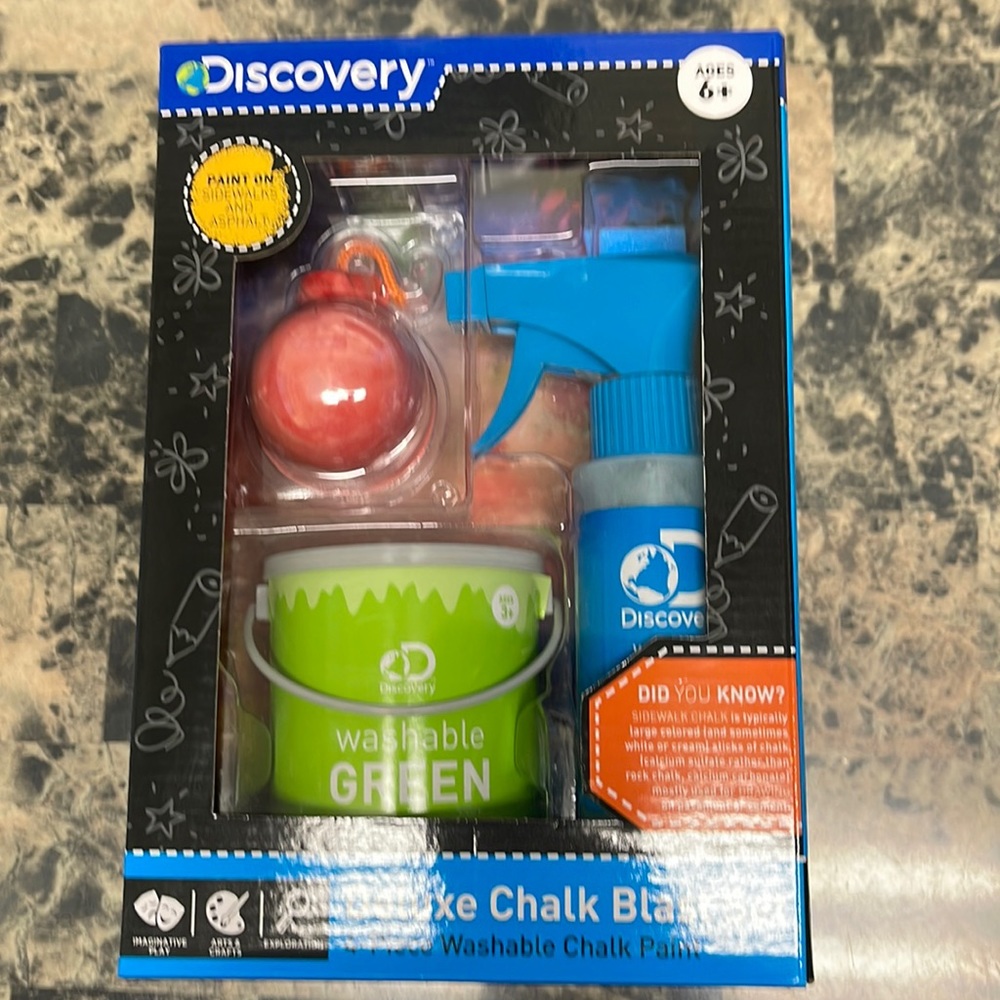 Discovery Kids 4 Piece Chalk Blast Set - Washable Art Ages 6+